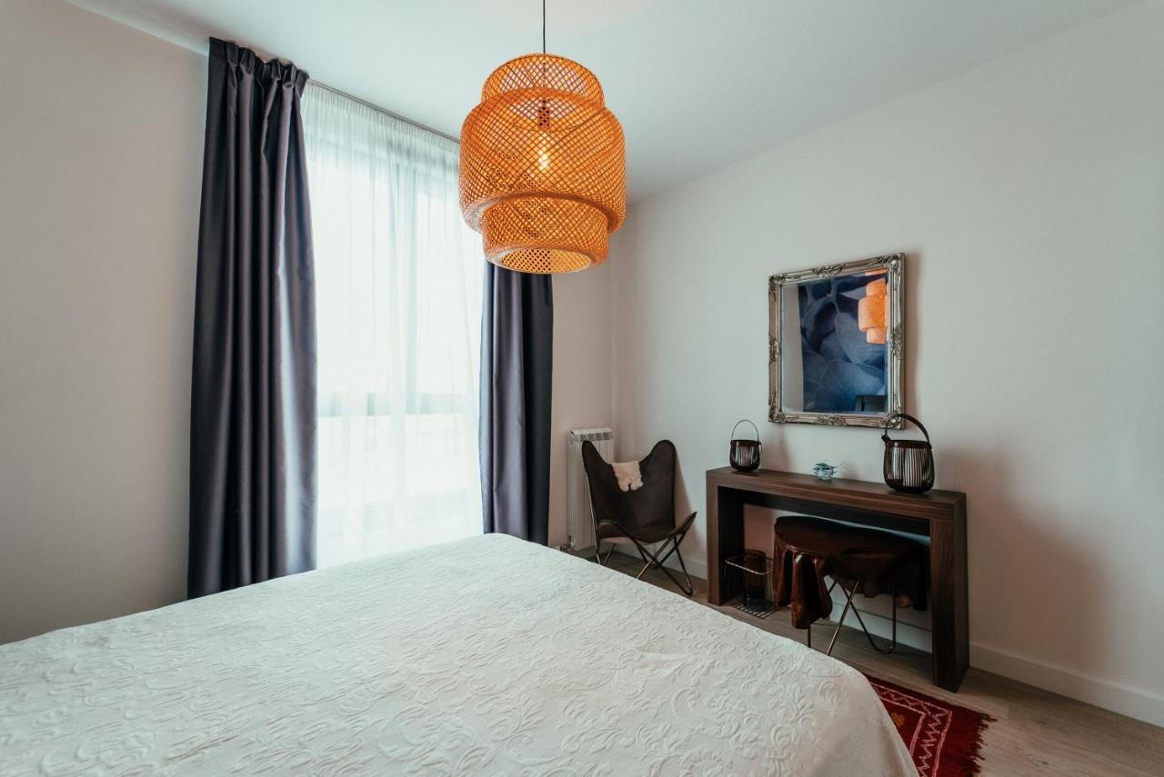 Waterfront Luxury Suites Belgrado Exterior foto