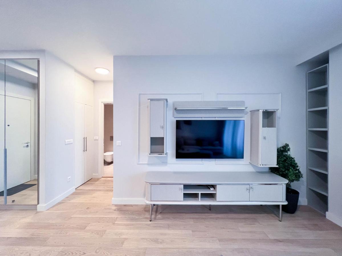 Waterfront Luxury Suites Belgrado Exterior foto