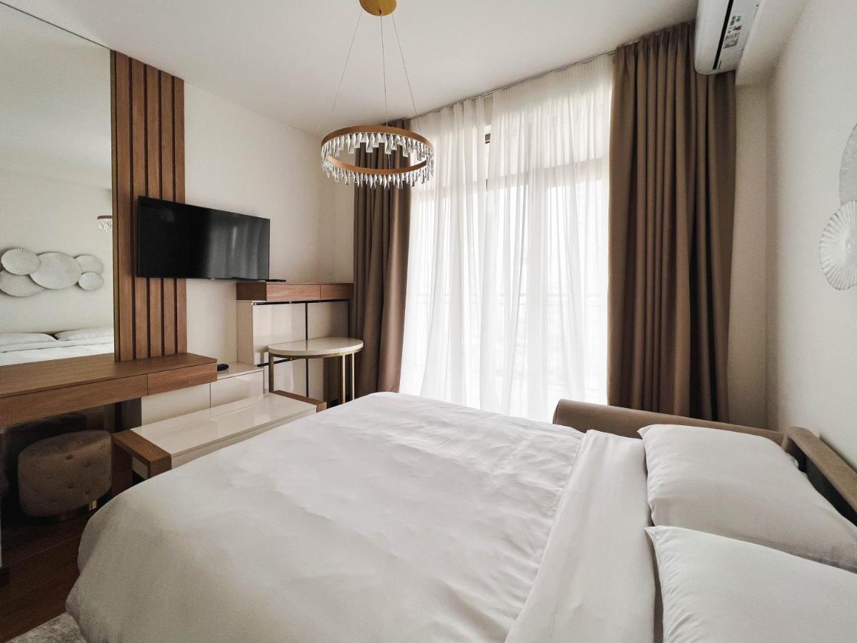 Waterfront Luxury Suites Belgrado Exterior foto